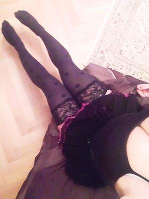 Gothic-Sissy-Puppe