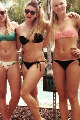 BikiniFilles