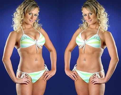 Stephanie adquiere un diminuto bikini