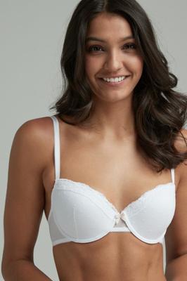 Filles indiennes en soutien-gorge