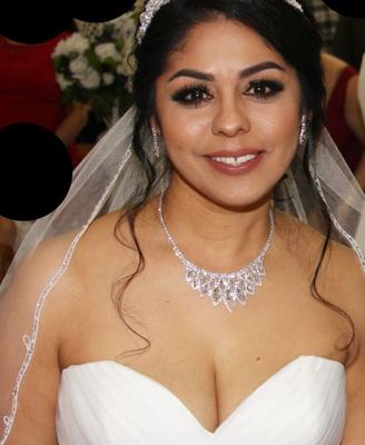 Noiva mexicana Milf no dia do casamento