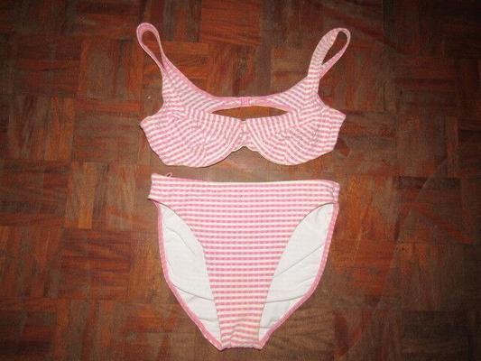 Bikini con sujetador rosa y blanco Meet My Scissors