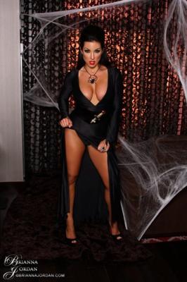 Brianna Jordan mistrress of the dark