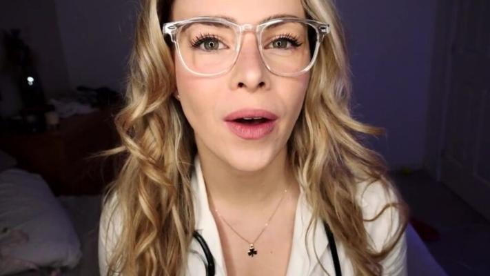 Soplos escoceses - Chequeo médico de cuerpo completo ASMR - Lauren Woods