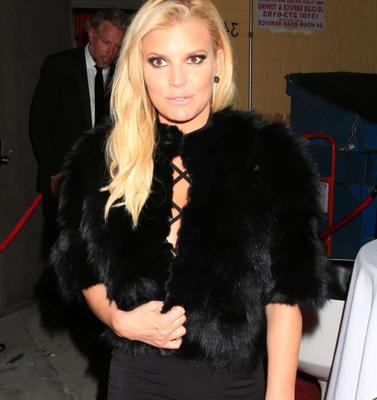 Jessica Simpson Tom Everhart Raw Exhibition