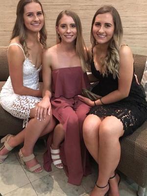 Teen sluts. Comment what you�d do to them!