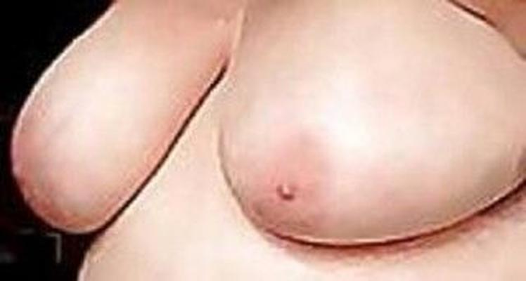 milf tits first time exposed