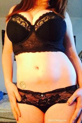 Meghan - 20yr old, 36e