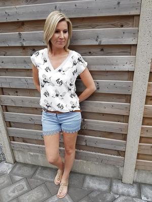 Sexy Dutch teacher shows thight and short pants