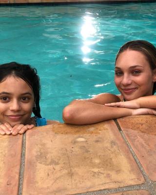 Maddie Ziegler - Variado