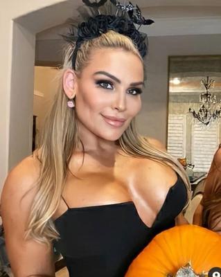 wwe vagabunda Nattie e sua irmã safada Jenni