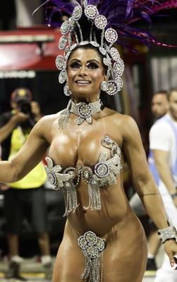 Dani Sperla bailarines de samba