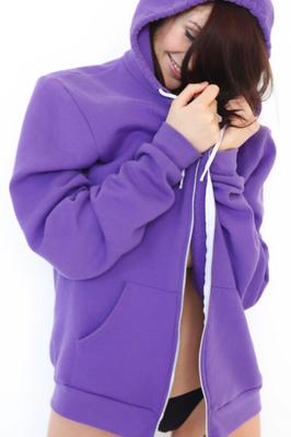 Peta Todd : Shy babe in a purple hoodie [mega tits]