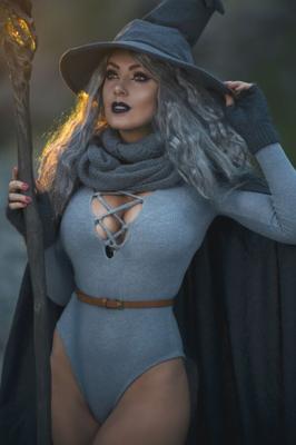 Jessica Nigri Gandalf Das Äh okay