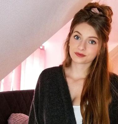 Deutsche Teenagerin Lisa Marie Kloock