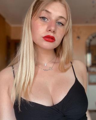 Denise, , Italian with slutty lips and boobs. Enjoy!