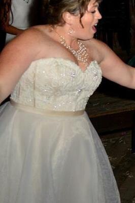 Freckled BBW bride