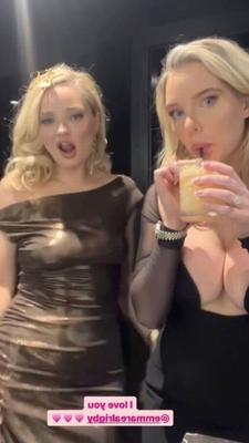 Emma Rigby und Helen Flanagan. 