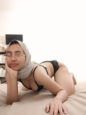 Hijabi Senhora Noora