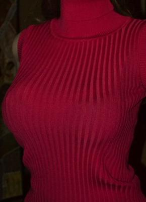 Massiver Cumshot auf sexy rosa Pullover