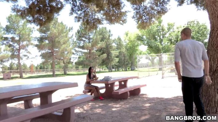 Fucking Gianna Nicole at the public park!