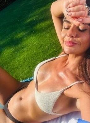 Jennifer Metcalfe. Hollyoaks Whore In Bikini