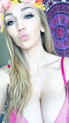 La adolescente Kendra Sunderland