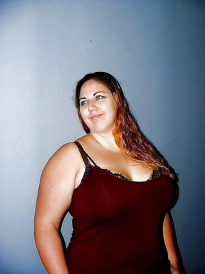 Perfeito big titted BBW barriga incrível