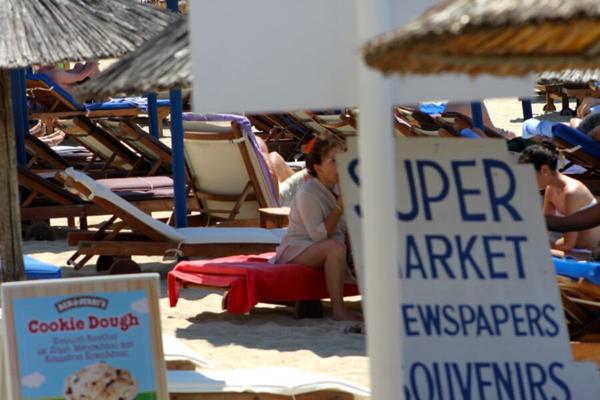 Maduro capturado na praia de Platys Gialos, Mykonos