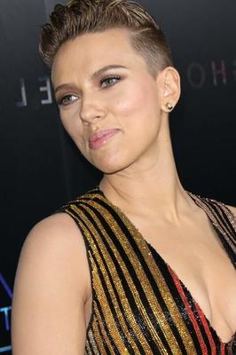 Milf Scarlett Johansson pronta para foder