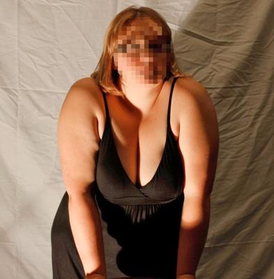 Wunderschöne BBW (verschwommen)