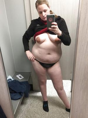 Selfie-Amateur-BBWs!