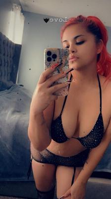 Busty Red HornyHood