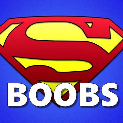 Грудастая брюнетка любит демонстрировать часть Super Boobs Instagram