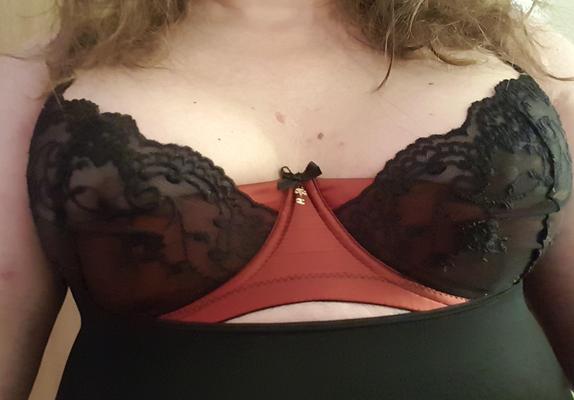 Mein Lift Bra rot